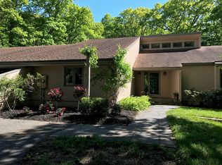 40 Kennel Hill Dr, Beverly, MA 01915