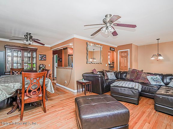 5th image of 118 Greencroft Ave