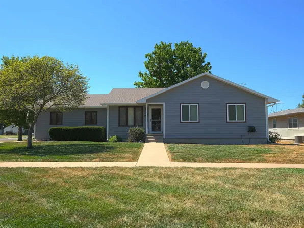 301 N Main St, Hillsboro, KS 67063