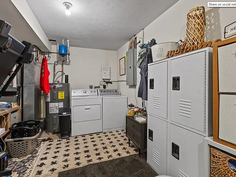 331 Glaser Ave #A — Photo 7