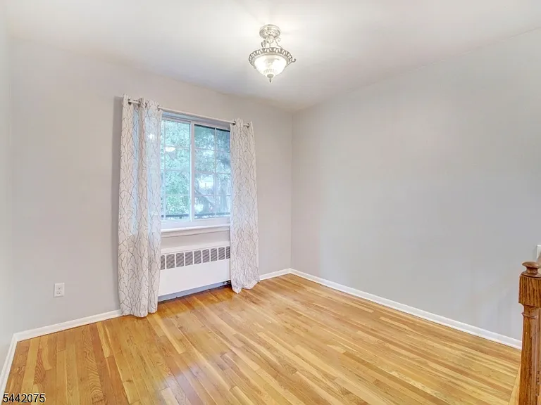 28 Wedgewood Dr #42 — Photo 9
