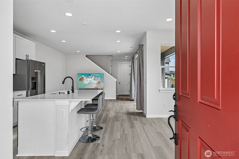 3rd image of 15332 208th Avenue E #161