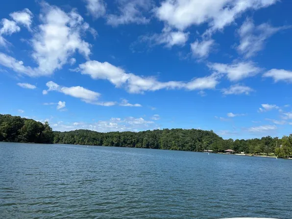 430 Oak Hills Dr, Spring City, TN 37381