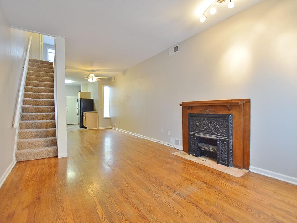 1st image of 335 E 7th Ave #1