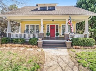 302 E Lake Dr, Decatur, GA 30030