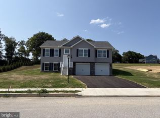 625 Ripple Dr #187, Hanover, PA 17331