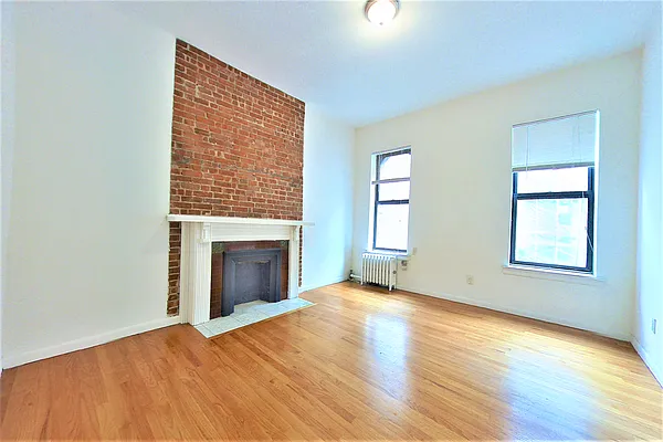 Rented by CitySites Real Estate Group | media 12