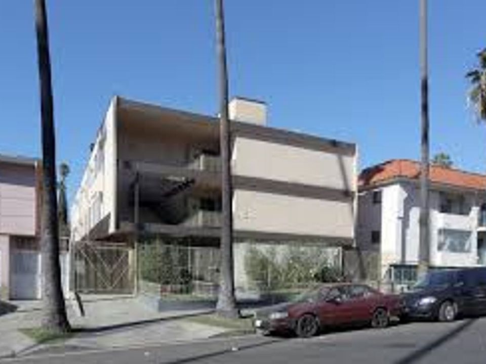 1st image of 947 S Westmoreland Ave #201