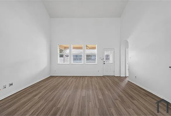 1009 Youkum Ct — Photo 44