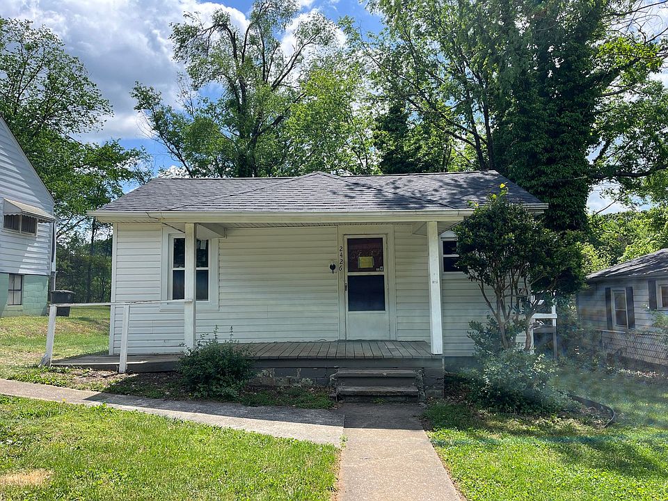 1st image of 2426 Fairview Ave