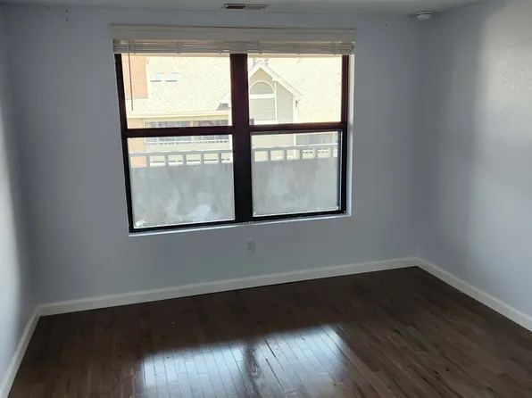 12043 W Cross Dr, Littleton, CO