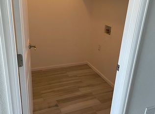 8360 Stonybridge Cir, Highlands Ranch, CO 80126