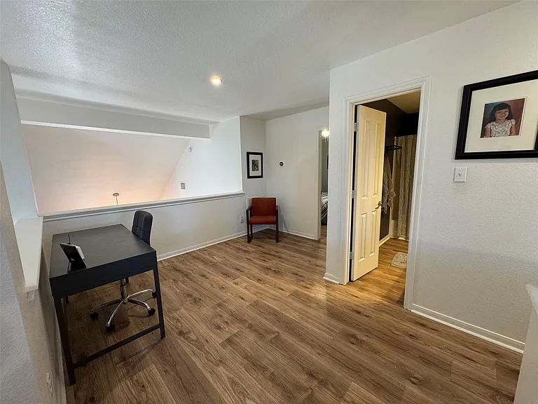 17800 Kilkenny Dr — Photo 19