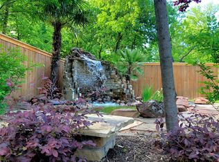 820 S Haynes Ave, Fort Worth, TX 76103