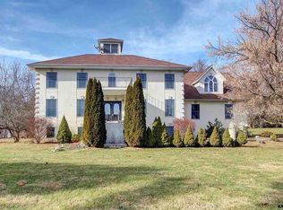 7 Heritage Farm Dr, New Freedom, PA 17349