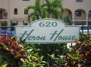 620 NE 28th St APT 204, Wilton Manors, FL 33334