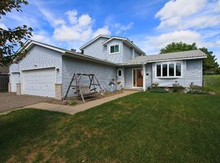 7963 Isleton Ave S, Cottage Grove, MN 55016