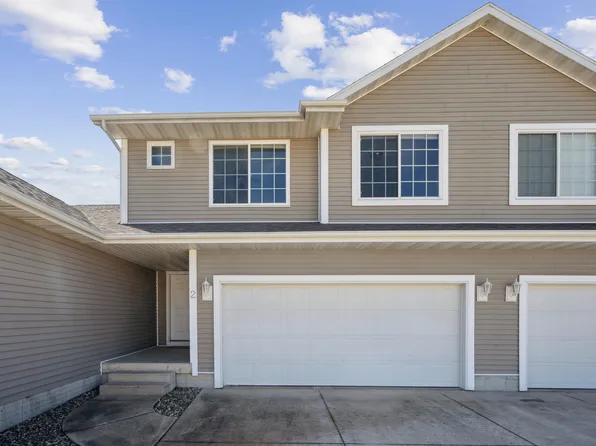 4805 Algonquin Dr APT 2, Cedar Falls, IA 50613