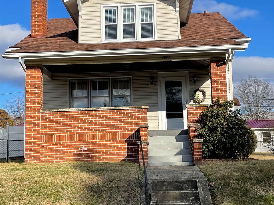 1st image of 2609 Hackworth St