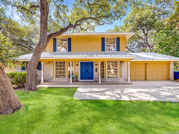 802 Serenade Dr, San Antonio, TX 78216