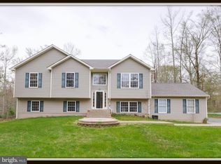34 Waller Point Dr, Stafford, VA 22554