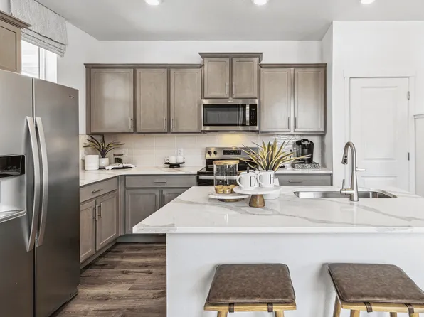 1342 S Chester St Unit B, Denver, CO 80247