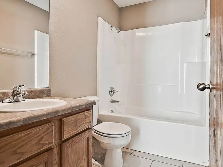 2215 Hidden Lake St — Photo 11