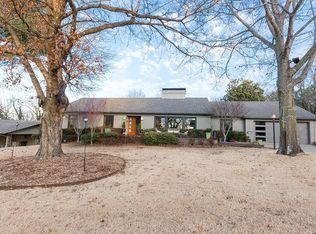 1018 N Sunset Dr, Fayetteville, AR 72701
