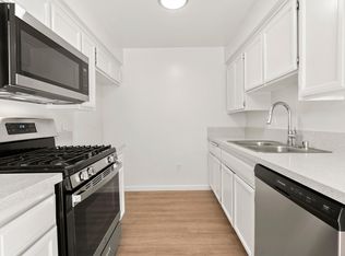 4725 Orion Ave APT 111, Sherman Oaks, CA 91403