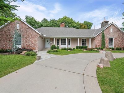 5500 W 87th St, Overland Park, KS, 66207