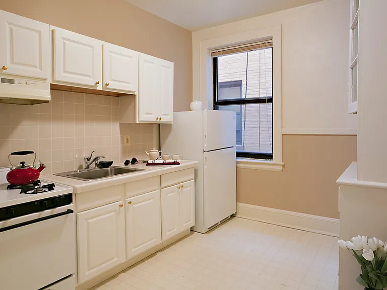 Beech Kearny Associates — Photo 8
