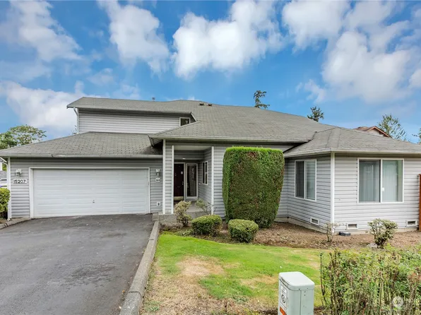 15207 Admiralty Way #D11, Lynnwood, WA 98087