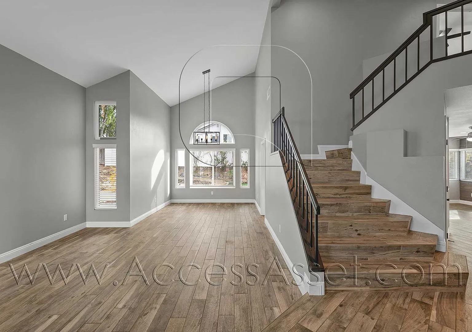 Beautiful 4 bed/3 Bath Home Located In Murrieta! — Photo 3