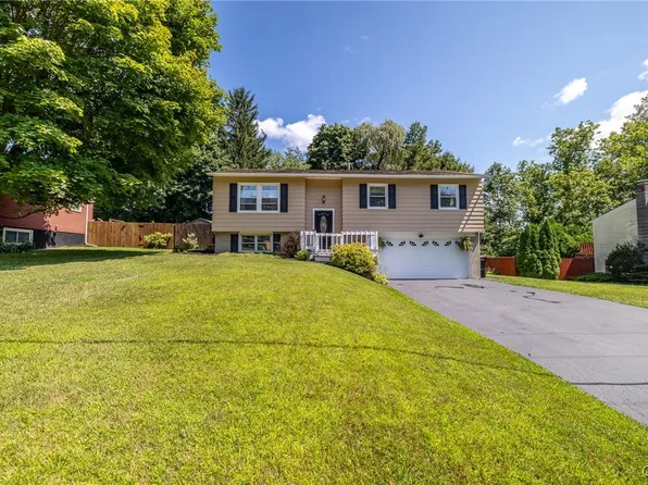 116 Hawthorne Way, Chittenango, NY 13037