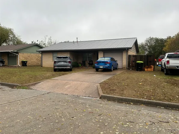 813 N Quail Ridge Rd, Ada, OK 74820
