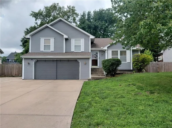 1228 NE Grand Ave, Lees Summit, MO 64086