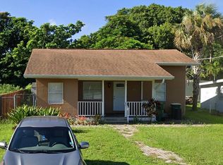 3020 Areca Ave, Naples, FL 34112