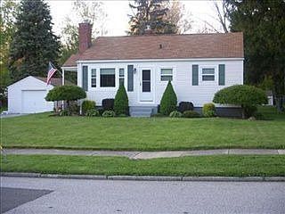 1st image of 184 Euclid Ave