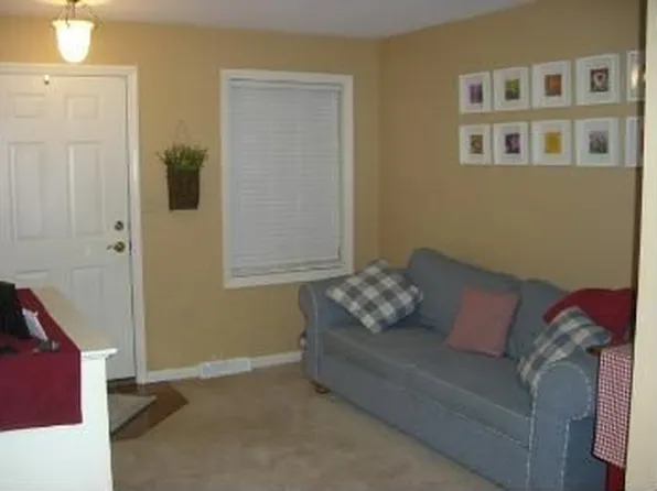 134 Lincoln Ave, State College, PA 16801
