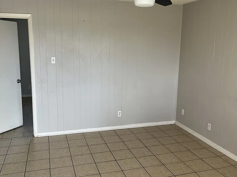 703 N Gilmer St #204 — Photo 24