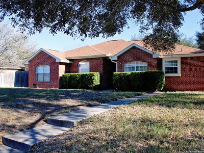 1102 E Hancock, Beeville, TX, 78102