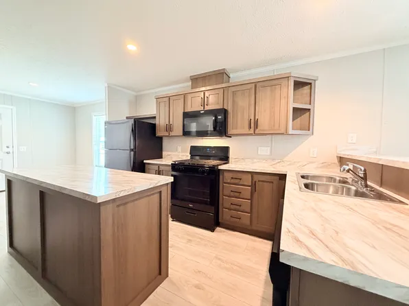 4000 E 134th St #106N, Chicago, IL 60633
