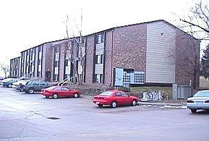 1st image of 906 Benton Dr APT 24