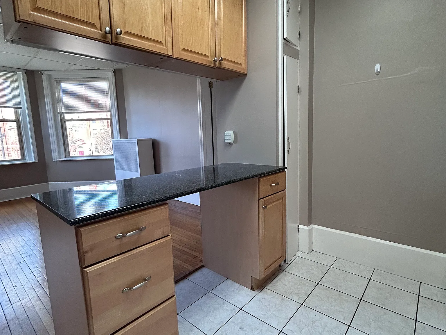 1 bed, $2,800 — Photo 4