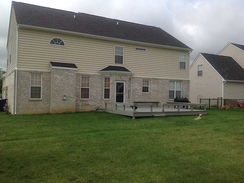 2nd image of 10130 Gate Dr