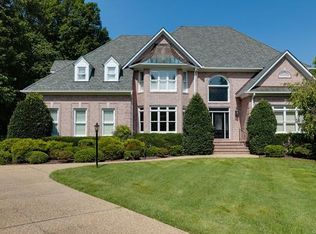 14300 W Shore Ln, Midlothian, VA 23112