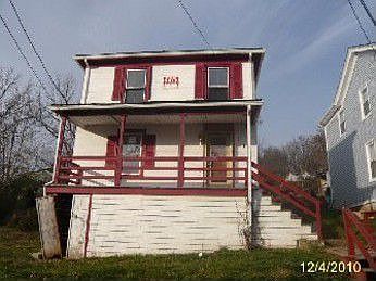1st image of 128 Richardson St