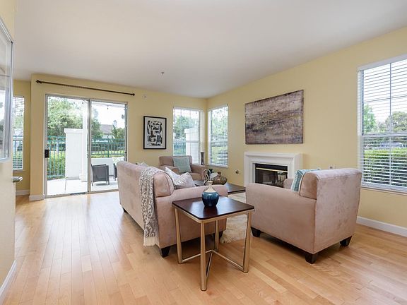 5th image of 591 Shoal Cir
