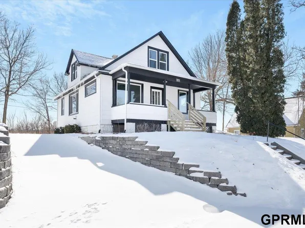 3231 Corby St, Omaha, NE 68111