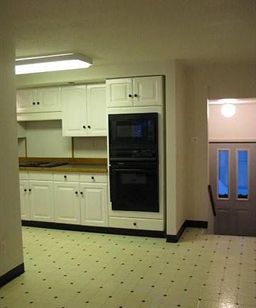 4th image of 1151 Sunset Dr